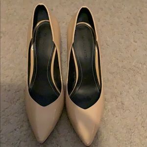 Nude Kendall+Kylie Heels